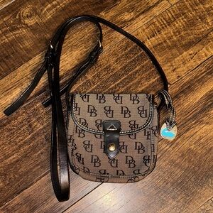 DOONEY AND BOURKE Black Patterned Crossbody Bag
